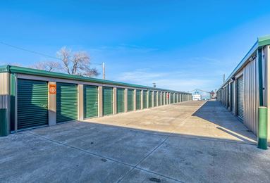 Photo 17 of Salina - 440 S. Clark St, KS - 440 S. Clark Street, Salina, KS