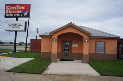 Photo 1 of CenTex Self Storage San Marcos - 2409 Interstate 35, San Marcos, TX