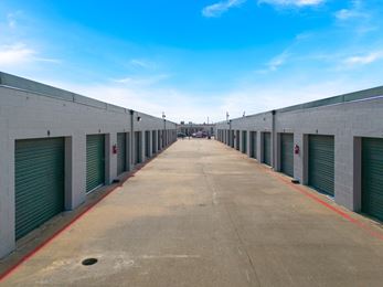 Photo 7 of Storage Fit - 3701 Dividend Drive, Garland, TX