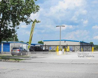 Storage Units for Rent available at 7 Arden Avenue, Staten Island, NY 10312