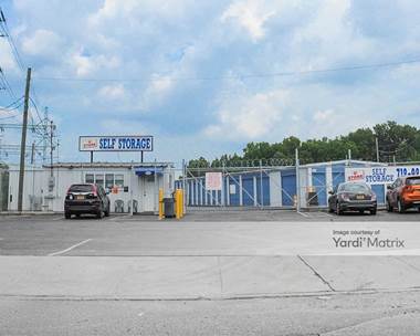 Storage Units for Rent available at 1690 South Avenue, Staten Island, NY 10314