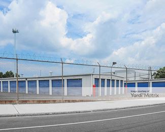 Photo 3 of Stop-Stor - 780 Gulf Avenue, Staten Island , NY