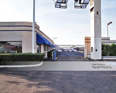 Storage Units for Rent available at 2816 West Thomas Road, Phoenix, AZ 85017