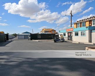 Photo 2 of Extra Space Storage - 6208 North 67th Avenue, Glendale, AZ