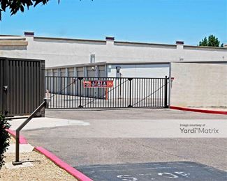 Photo 2 of Public Storage - 1636 West Park Avenue, Gilbert, AZ