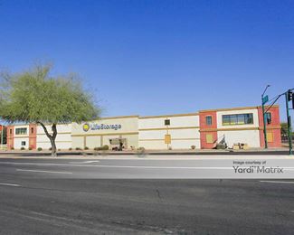 Photo 2 of Extra Space Storage - 4602 East Thunderbird Road, Phoenix, AZ