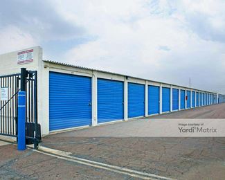 Photo 2 of Public Storage - 5142 North 43rd Avenue, Glendale, AZ