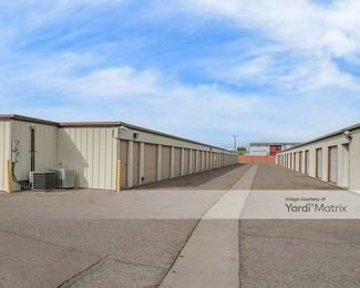 Photo 2 of RightSpace Storage - 2121 South Litchfield Road, Goodyear, AZ