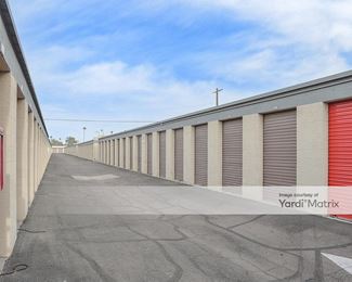 Photo 5 of Devon Self Storage - 4616 NW Grand Avenue, Glendale, AZ