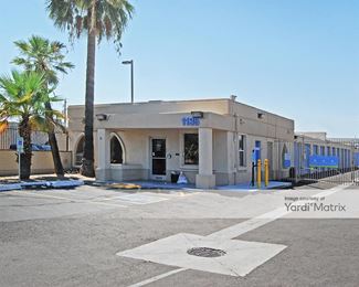 Photo 1 of Extra Space Storage - 1135 West Broadway Road, Tempe, AZ