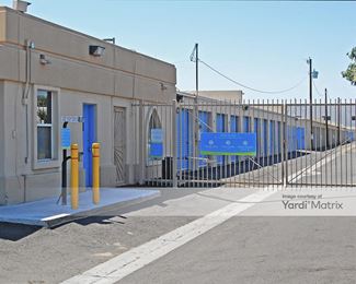 Photo 2 of Extra Space Storage - 1135 West Broadway Road, Tempe, AZ