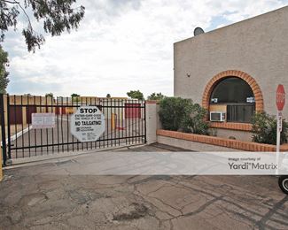 Photo 4 of Agua Fria Storage Solutions - 1327 North Dysart Road, Avondale, AZ