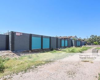 Photo 2 of RightSpace Storage - 4200 North Black Canyon Hwy, Phoenix, AZ