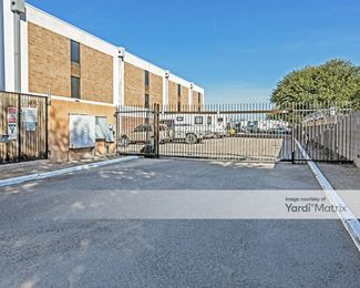 Photo 2 of American Self Storage - 510 West Limberlost Drive, Tucson, AZ
