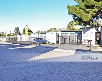 Photo 2 of RightSpace Storage - 2850 North Tuttle Avenue, Tucson, AZ