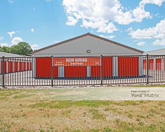 Photo 5 of Public Storage - 10455 Irma Drive, Northglenn, CO