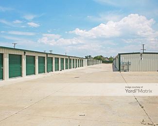 Photo 3 of Crestline Self Storage - 7330 Brighton Road, Commerce City, CO