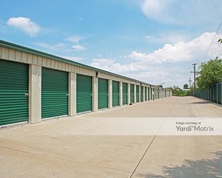 Photo 4 of Crestline Self Storage - 7330 Brighton Road, Commerce City, CO