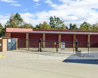 Photo 3 of SecurCare Self Storage - 15007 South Bridlepath Drive, Fontana, CA