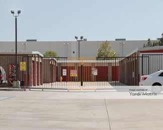 Photo 4 of SecurCare Self Storage - 25065 Globe Street, Moreno Valley, CA