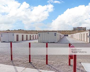 Storage Units for Rent available at 18435 Bear Valley Road, Hesperia, CA 92345