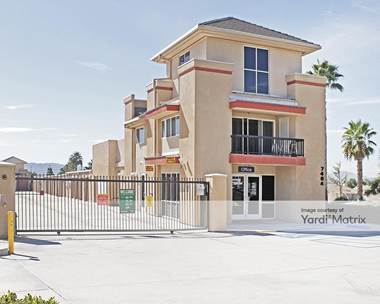 Storage Units for Rent available at 7404 Boulder Avenue, Highland, CA 92346