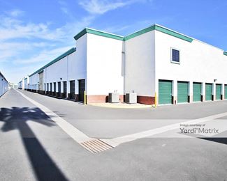 Photo 4 of Extra Space Storage - 2924 North 83rd Avenue, Phoenix, AZ