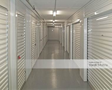 Storage Units for Rent available at 14245 South 48th Street, Phoenix, AZ 85044