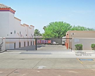 Photo 4 of Public Storage - 18401 North 35th Avenue, Phoenix, AZ