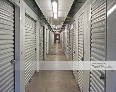 Storage Units for Rent available at 543 West Elliot Road, Tempe, AZ 85284