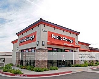 Photo 1 of Public Storage - 3280 East Chandler Heights Road, Gilbert, AZ
