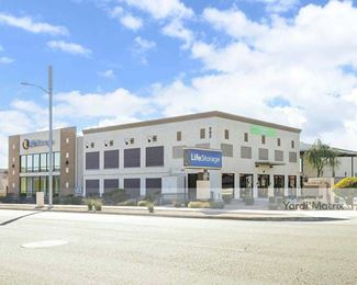 Photo 4 of Extra Space Storage - 900 North 48th Street, Phoenix, AZ