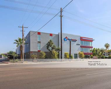 Storage Units for Rent available at 4950 East Thomas Road, Phoenix, AZ 85018
