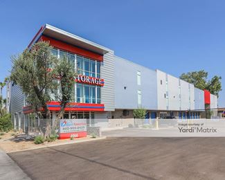 Photo 3 of StorAmerica Self Storage - 4950 East Thomas Road, Phoenix, AZ