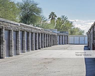 Storage Units for Rent available at 4070 East 29th Street, Tucson, AZ 85711