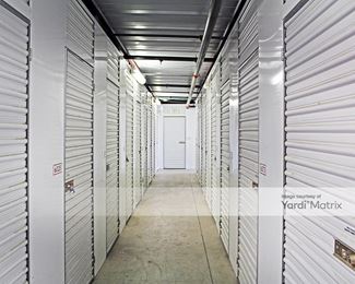 Photo 4 of Public Storage - 9201 East Tanque Verde Road, Tucson, AZ