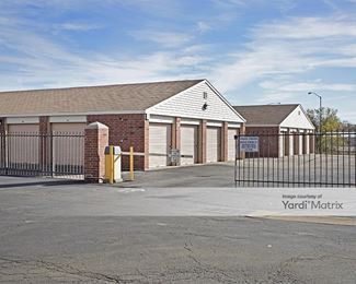 Photo 2 of U-Stor Knox Court Self Storage - 3495 South Knox Court, Denver, CO
