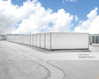 Photo 4 of US Storage Centers - 2655 Midpoint Drive, Fort Collins, CO