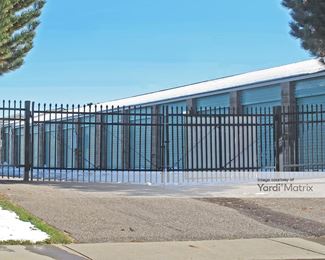Photo 2 of Extra Space Storage - 15200 East 53rd Avenue, Denver, CO