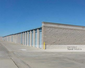 Photo 4 of RightSpace Storage - 10150 I Avenue, Hesperia, CA