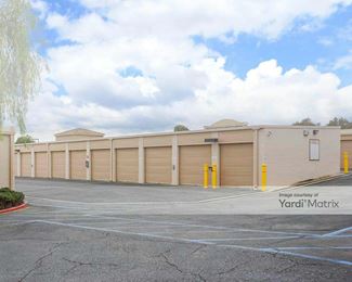 Photo 2 of ClearHome Self Storage - 30125 US Highway 74, Homeland, CA