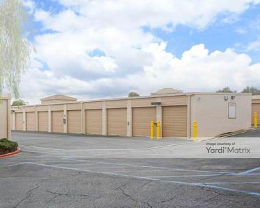 Storage Units for Rent available at 30125 US Highway 74, Homeland, CA 92548