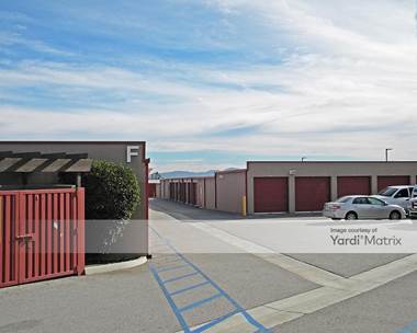 Storage Units for Rent available at 3285 North Locust Avenue, Rialto, CA 92377