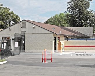 Photo 2 of SecurCare Self Storage - 1807 Columbia Avenue, Riverside, CA
