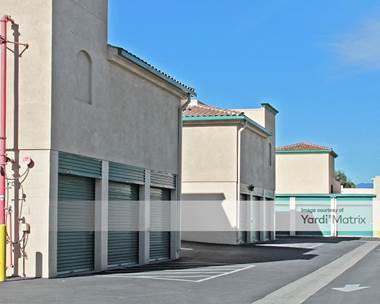 Storage Units for Rent available at 18777 Bloomington Avenue, Bloomington, CA 92316