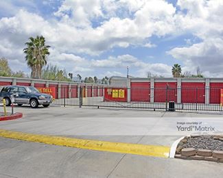 Photo 2 of SecurCare Self Storage - 42335 East Florida Avenue, Hemet, CA