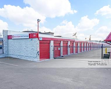 Storage Units for Rent available at 395 Iowa Avenue, Riverside, CA 92507