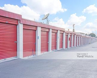 Photo 4 of SecurCare Self Storage - 395 Iowa Avenue, Riverside, CA