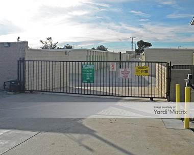 Storage Units for Rent available at 13473 Foothill Blvd, Fontana, CA 92335