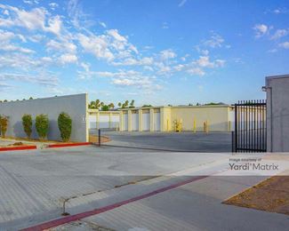 Photo 2 of RightSpace Storage - 442 West Esplanade Avenue, San Jacinto, CA